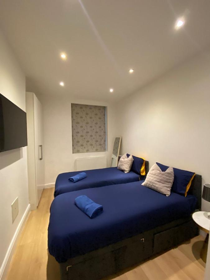 شقة Elegant 2 Bed Flat In Chiswick لندن المظهر الخارجي الصورة